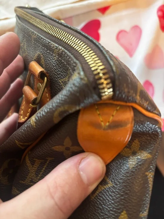 Louis Vuitton Brown Monogram Canvas Speedy 25 with Tan Leather Trim - Picture 7 of 12